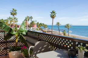 Apartamento en primera línea de playa en Benalmádena